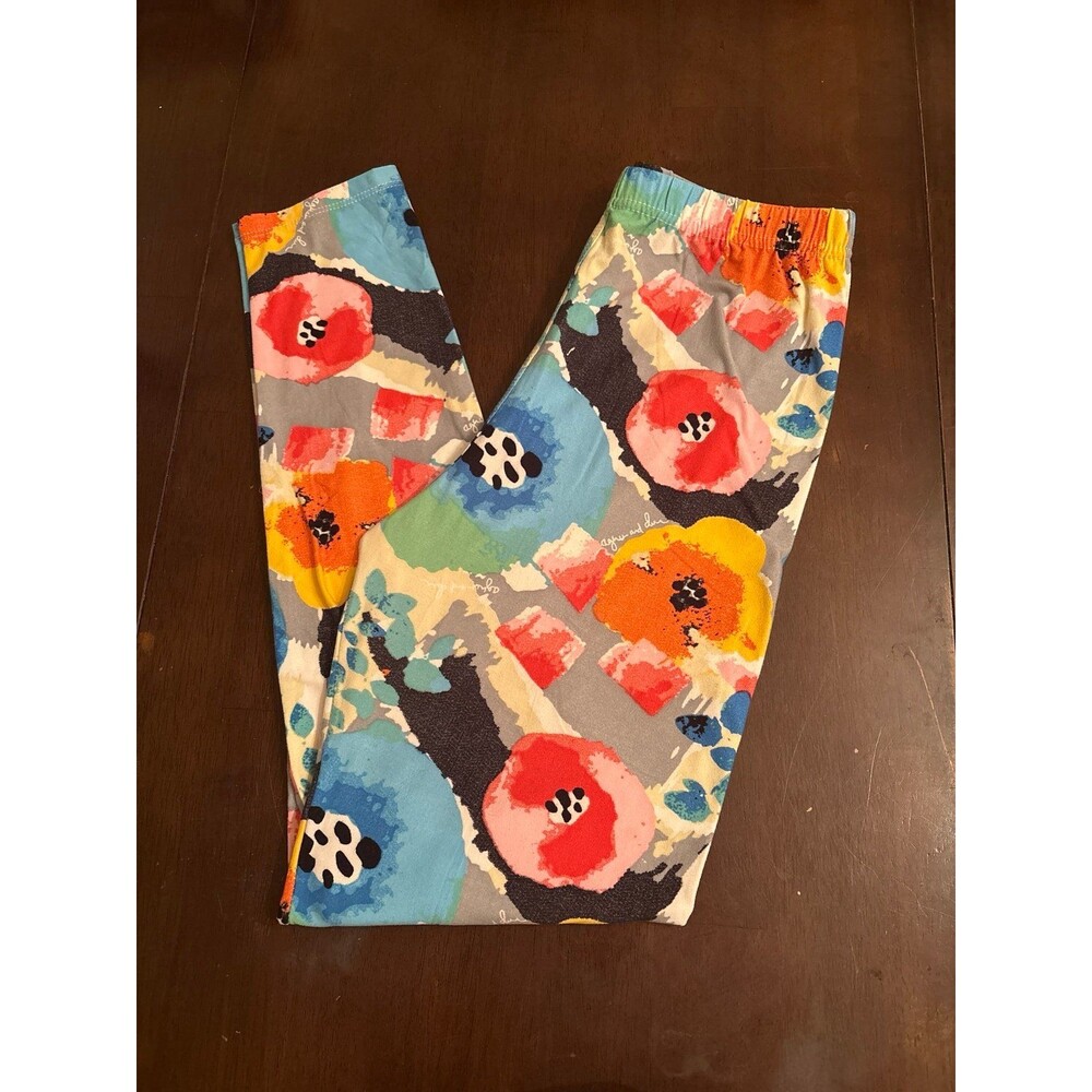 Woman’s leggings floral pastel hidden message spring summer black white nwot